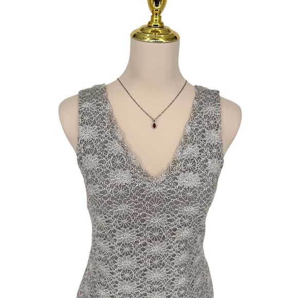 Banana Republic Floral Lace Overlay Tank Top Size XS Gray Career Office NWT - Picture 3 of 13